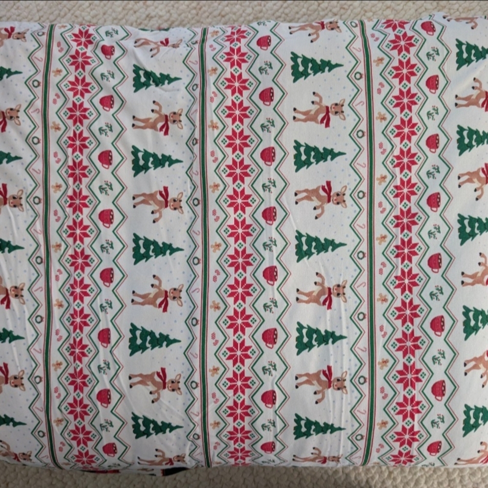 The Sleepy Sloth Christmas Adult Blanket